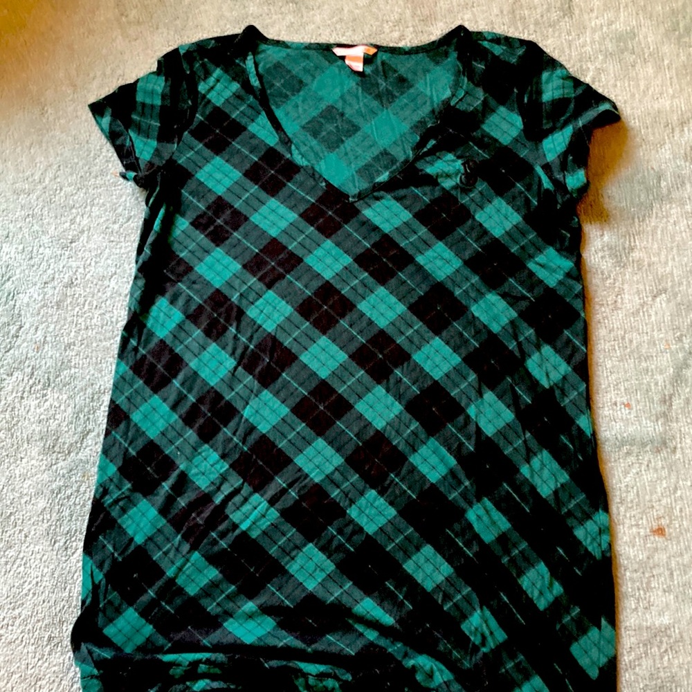 New without tags Victoria’s Secret plaid nightshirt xl